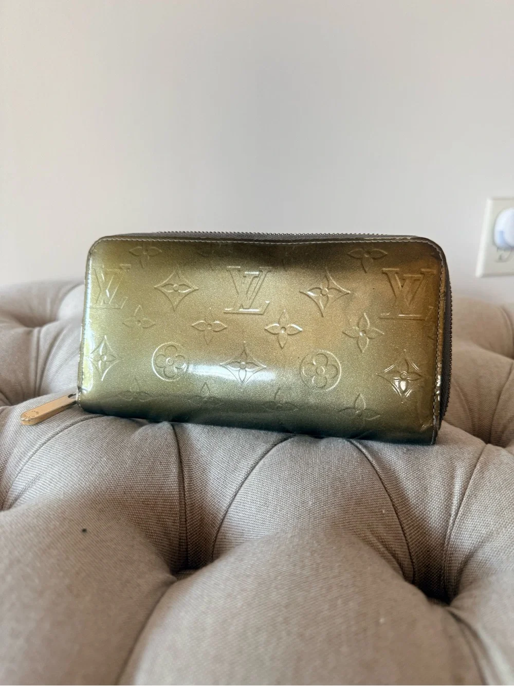 Louis Vuitton Vernis Zippy Wallet Vert Bronze Metallic Gold Monogram